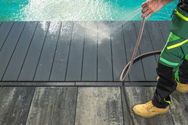 Why Choose Our Certified Pressure Washing Experts for Your Project Needs in Utica, IN?